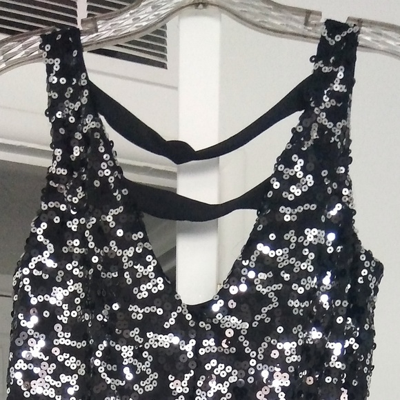 Night Dress - Picture 3 of 3